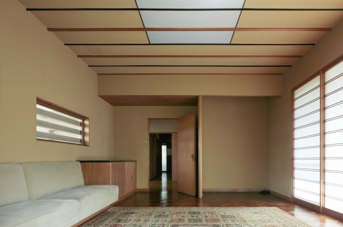 Western living room   Western living room